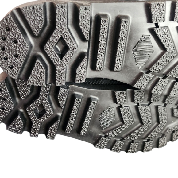 Palladium Men's Black Canvas Boots - Picture 7 of 10